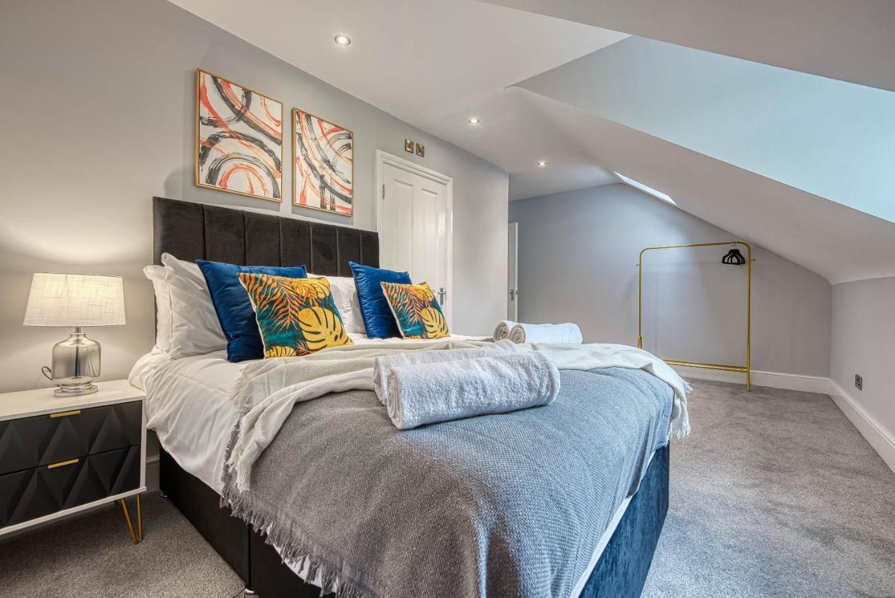 Spacious Nottingham Abode - Sleeps 16 Εξωτερικό φωτογραφία