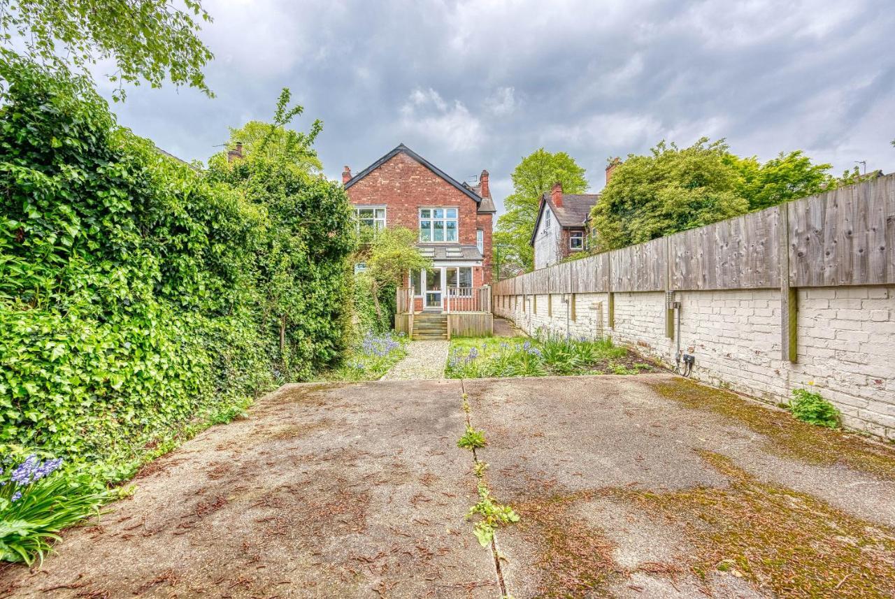 Spacious Nottingham Abode - Sleeps 16 Εξωτερικό φωτογραφία